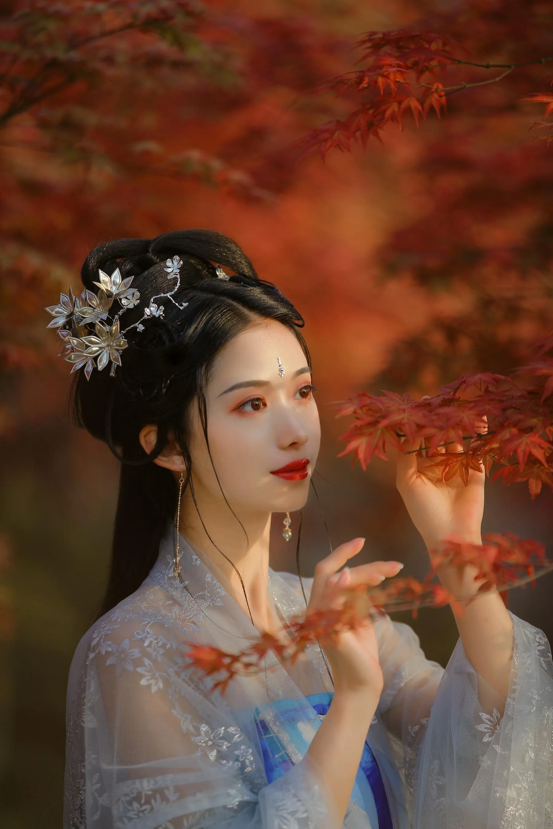 [YITUYU艺图语]2021.08.23 秋枫萧瑟 吉祥祥 [25P]插图9